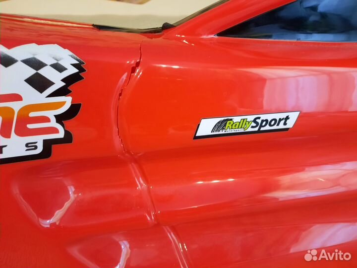 Детская кровать-машина