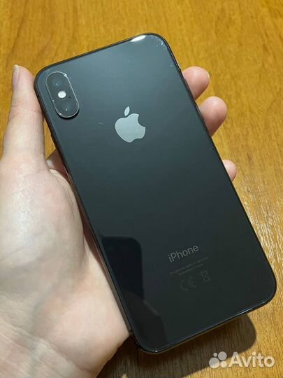 iPhone X, 256 ГБ