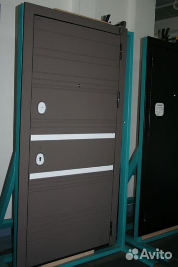 Двери входные Berserker Квартирная дверь