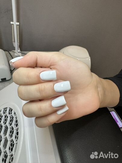 Маникюр в центре Адлера
