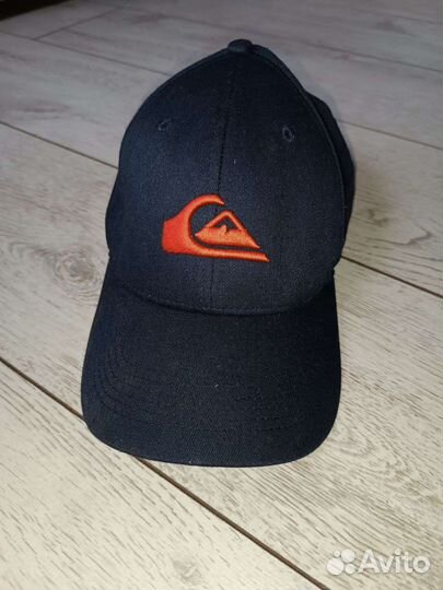 Бейсболка quiksilver