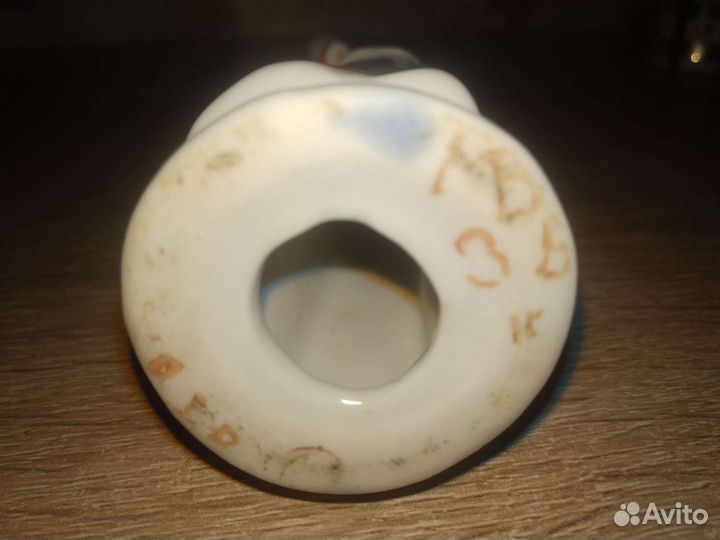 Статуэтка танцующая девушка