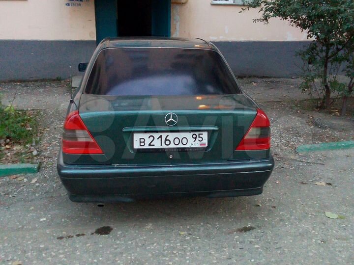 Машиноместо, 11 м²