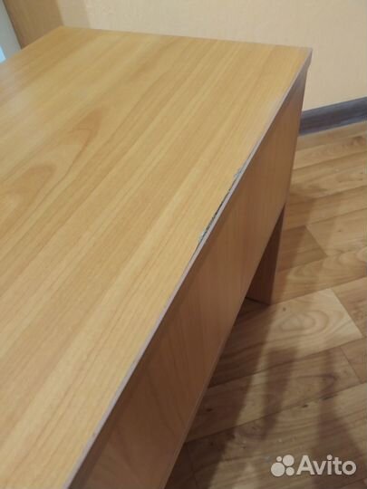 Тумба прикроватная