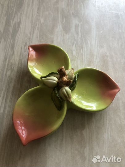 Посуда для сервировки