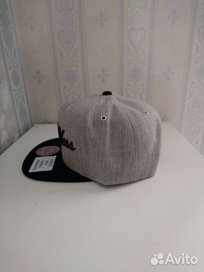 Бейсболка Mitchell&Ness Snapback