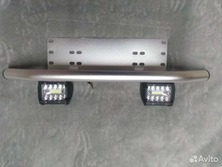 Рамка под номер с дополнительными LED-фонарями