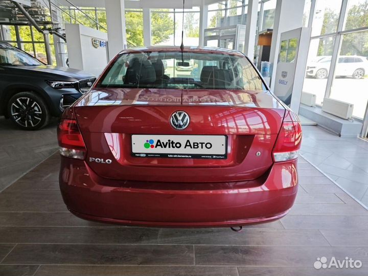 Volkswagen Polo 1.6 AT, 2012, 97 032 км