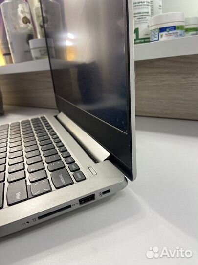Ноутбук Lenovo ideapad 330s-14ast