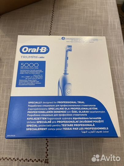 Новая зубная щетка Oral-B Triumph 5000