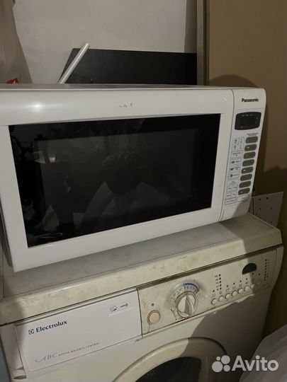 Микроволновкя печь Panasonik ижектор