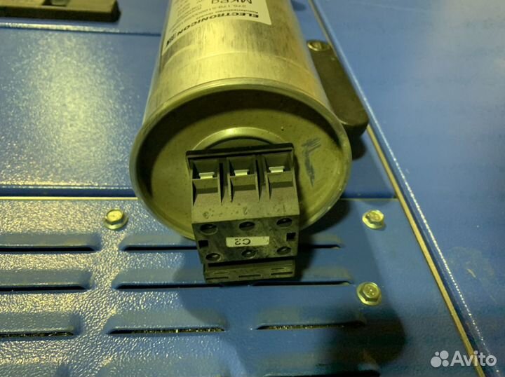 Конденсатор electronicon