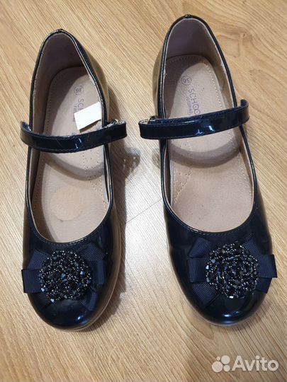 Туфли нарядные для девочки 36 рр бу