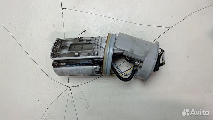 Насос топливный электрический Skoda SuperB, 2003