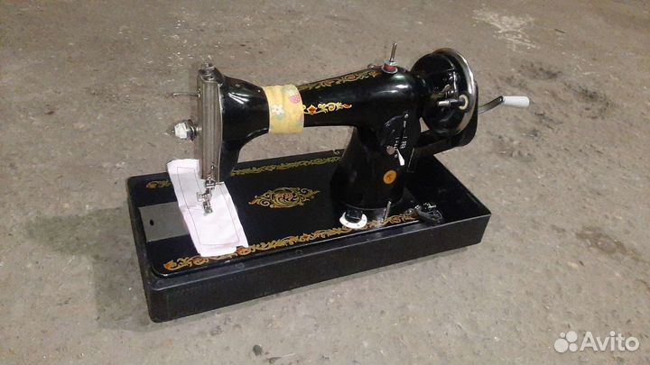 Швейная машинка подольск 2м