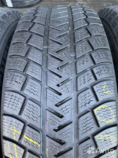 Michelin Latitude Alpin 235/65 R17
