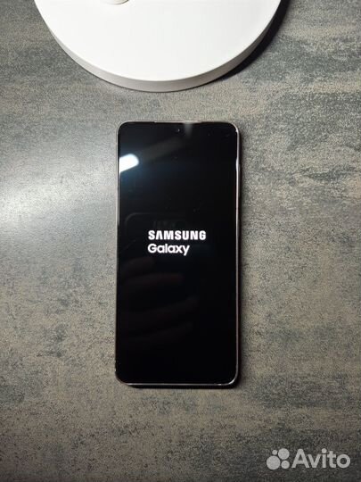 Samsung Galaxy S21 5G, 8/128 ГБ