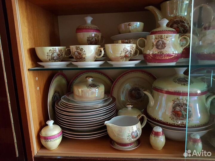 Набор столовой посуды Мадонна