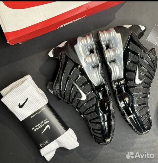 Кроссовки Nike Shox TL