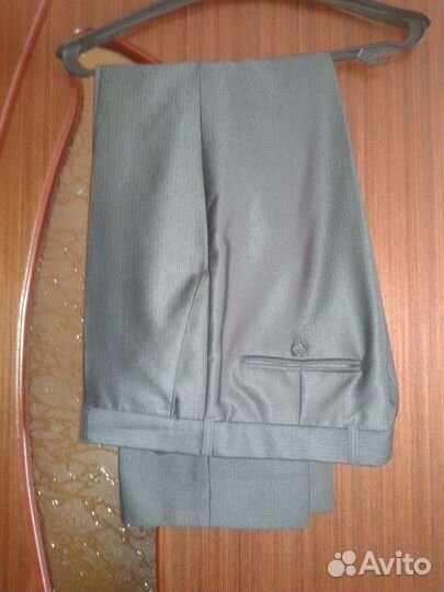 Костюм 48 р