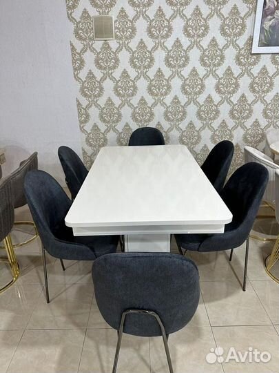 Столовый комплект Loris