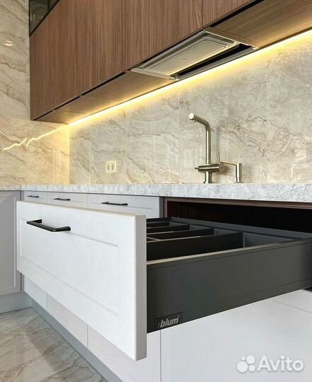 Кухня под потолок без первоначального взноса