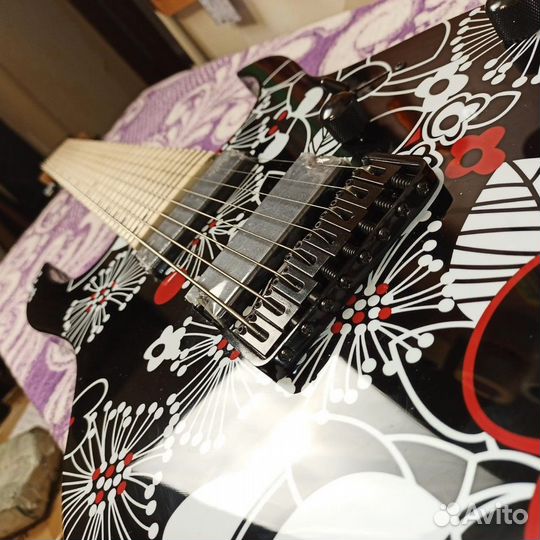 Электрогитара