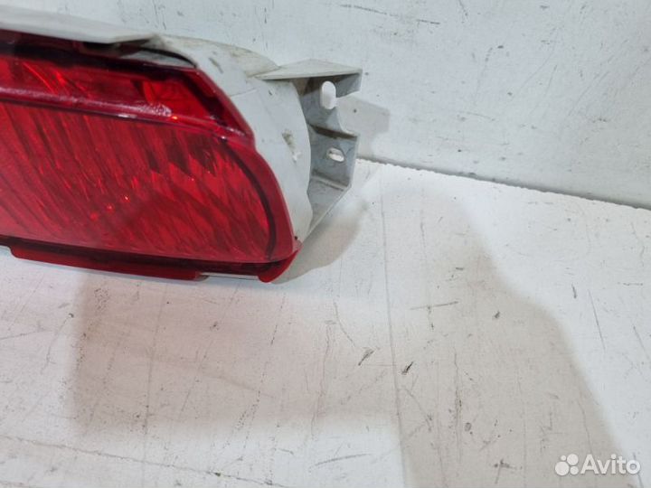 Фонарь противотуманный задний правый Toyota Land