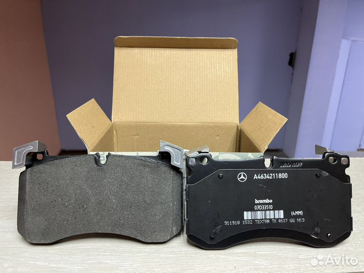 Тормозные колодки Mercedes-Benz A0004205002