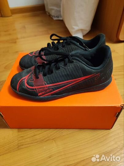 Бутсы детские для зала Nike JR vapor 14 club IC