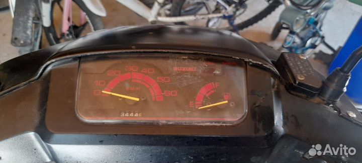 Скутер Suzuki sepia zz