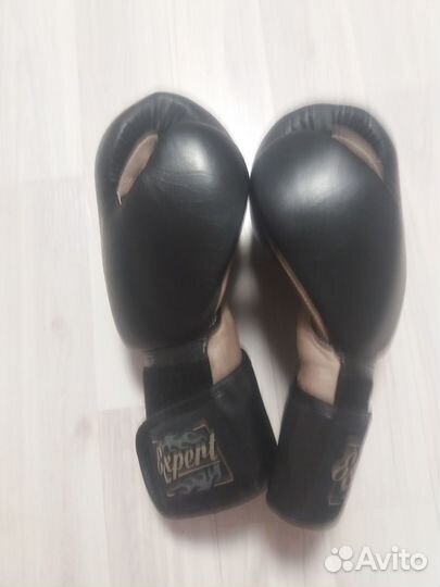 Боксерские перчатки 10 oz натуральная кожа