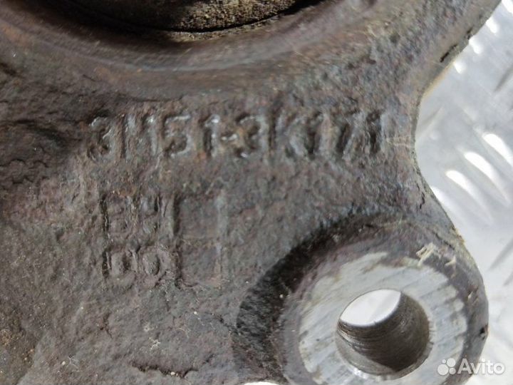 Кулак поворотный передний левый Ford Focus 2