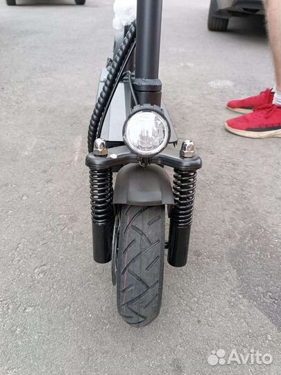 Электросамокат для взрослых с сиденьем