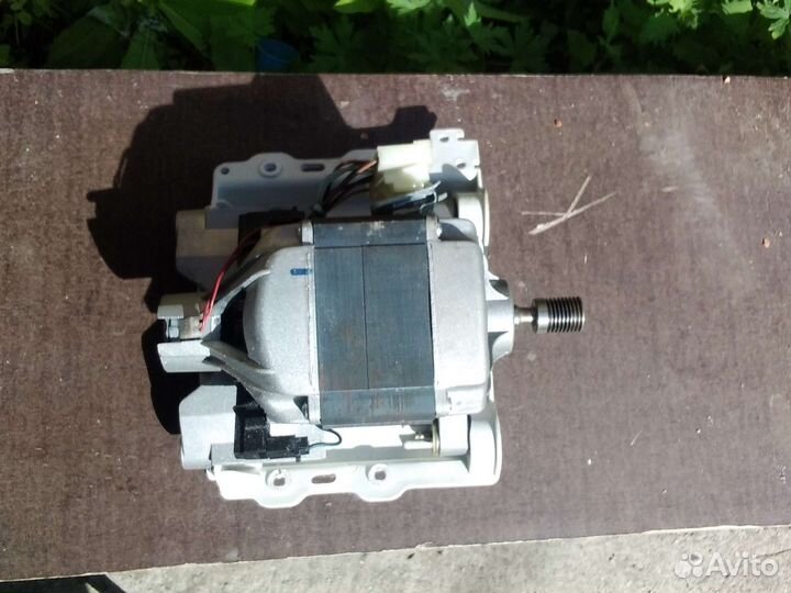 Электродвигатель LG