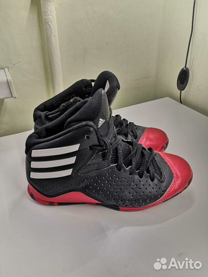 Кроссовки для баскетбола