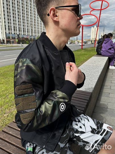 Бомбер Бэйп куртка bape black Japan ветровка