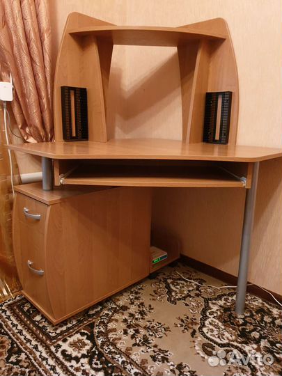Компьютерный стол бу