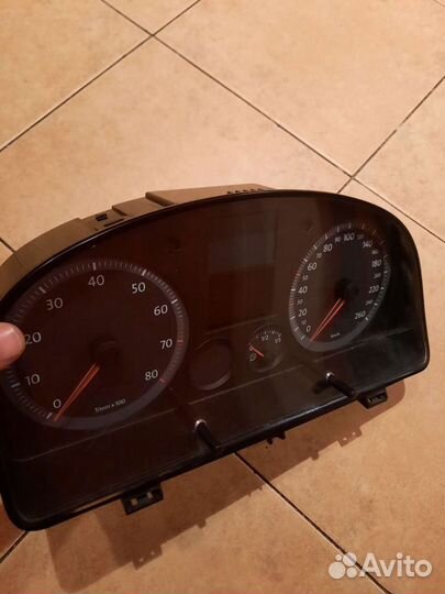 Приборка Volkswagen Caddy