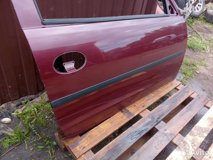 Дверь правая Opel Corsa C