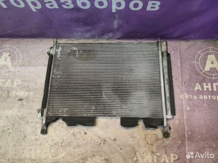 Радиатор кондиционера Renault Koleos hyoc M9R 2009