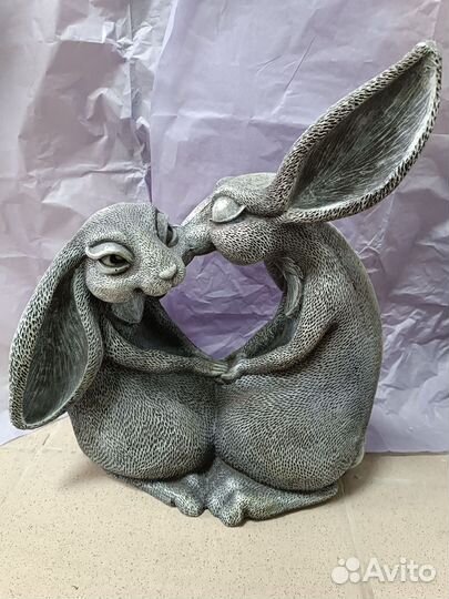 Фигура зайцы Любовь