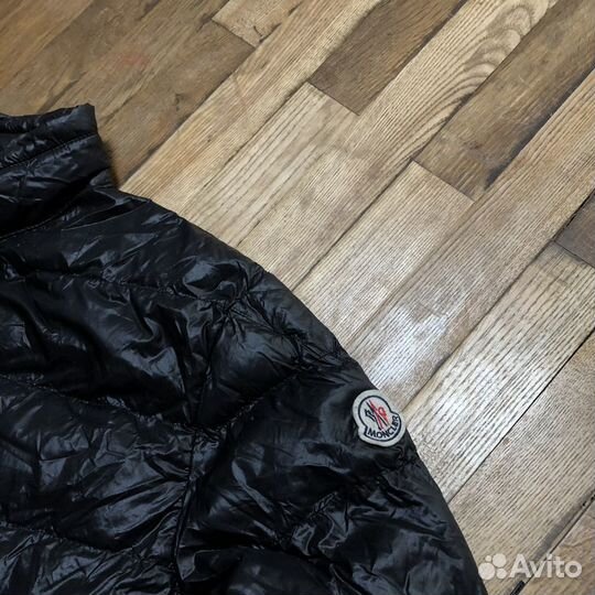 Чёрная утеплённая стёганная куртка Moncler XL ориг