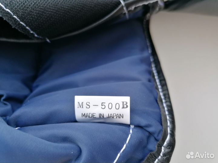 Боксерские перчатки Winning MS-500-B 14oz Velcro B