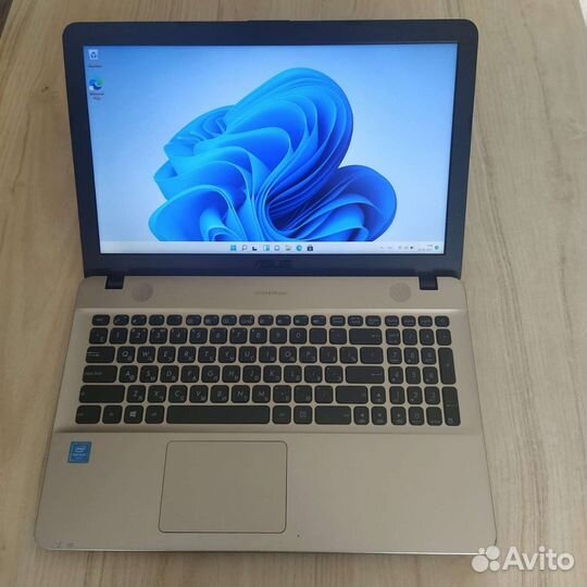 Мощный быстрый Аsеr/SSD/8GB/4 ядра