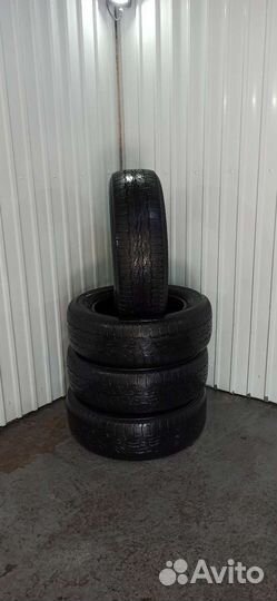 Bridgestone Dueler H/T 687 225/65 R17