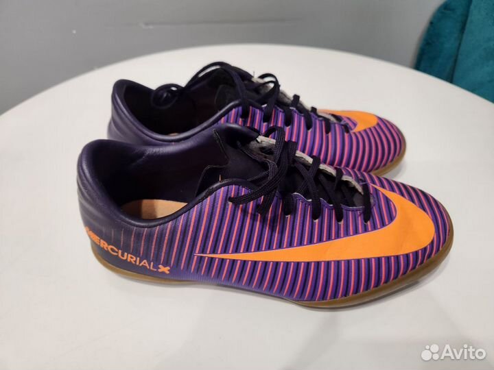 Футбольные бутсы для зала Nike Mercurial 36 р