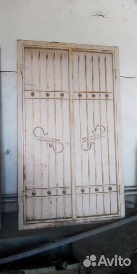 Металлическая дверь б/у