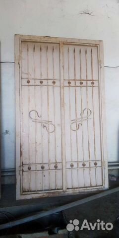 Металлическая дверь б/у