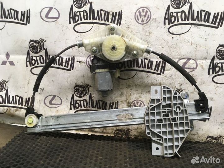 Стеклоподъемник задний правый Kia Rio 4 X-Line